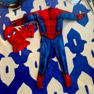 Spider man costume size M